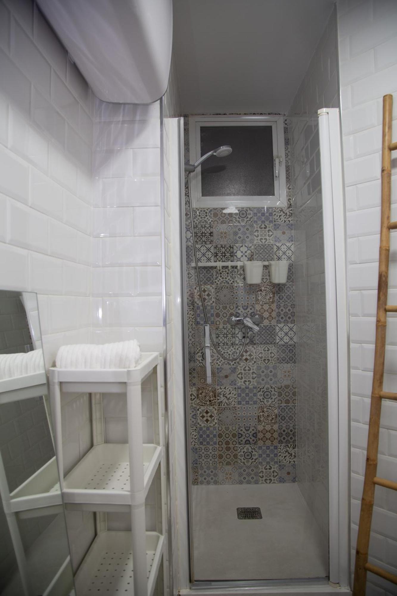 מאלגה Apartamento En La Merced מראה חיצוני תמונה